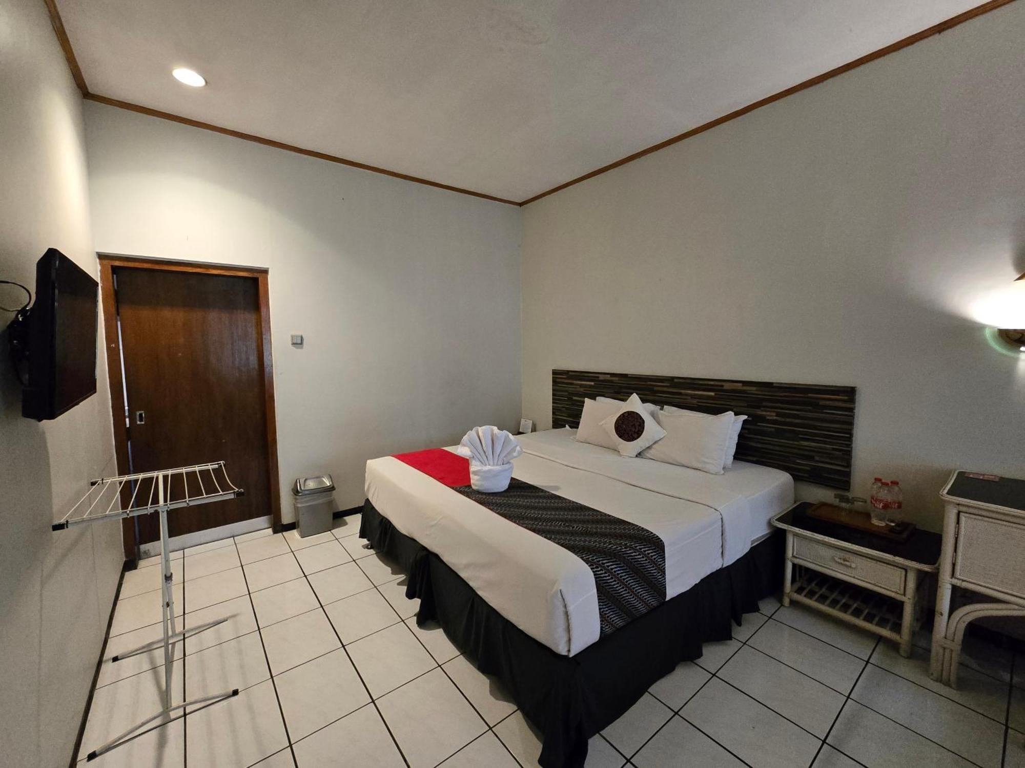 Kusma Hotel Bandungan Semarang Exteriör bild