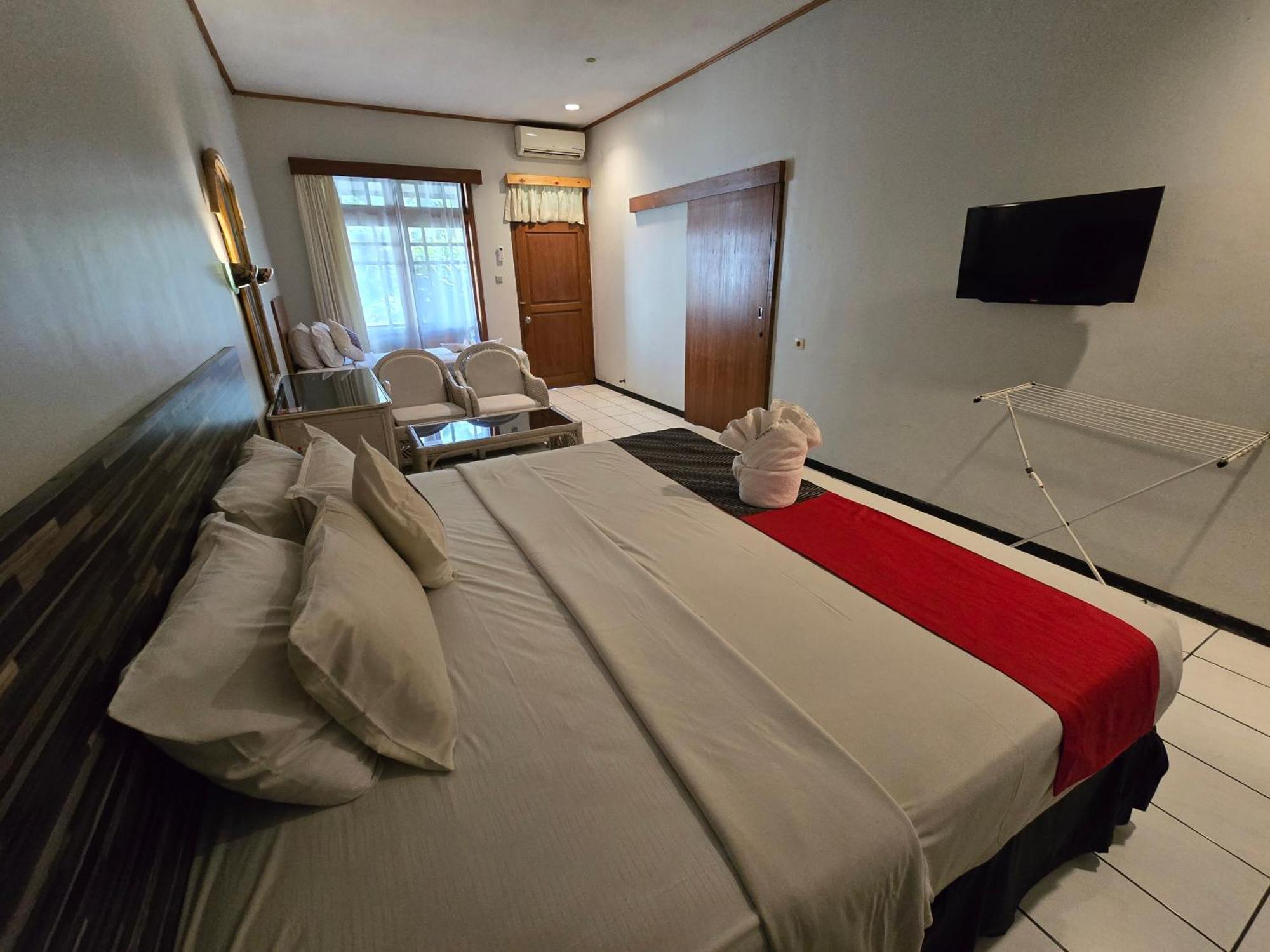Kusma Hotel Bandungan Semarang Exteriör bild